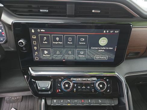 Used 2024 GMC Sierra 3500 Denali Ultimate image 14