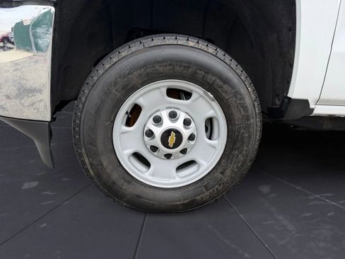 Used 2019 Chevrolet Silverado 2500 W/T w/ WT Convenience Package image 45