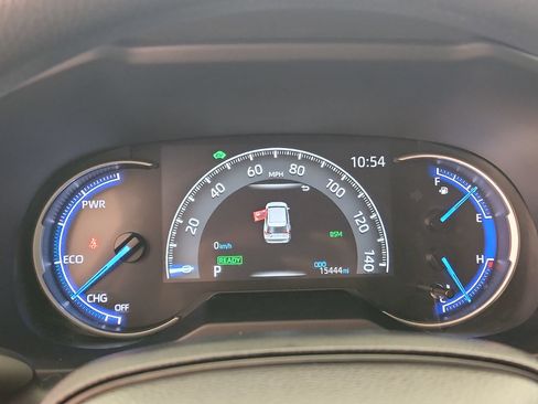Used 2025 Toyota RAV4 LE AWD/4WD image 10