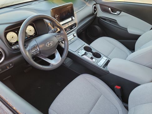 Certified 2023 Hyundai Kona SEL w/ Cargo Package image 5