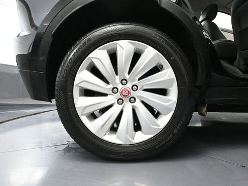 Used 2020 Jaguar E-PACE SE image 15