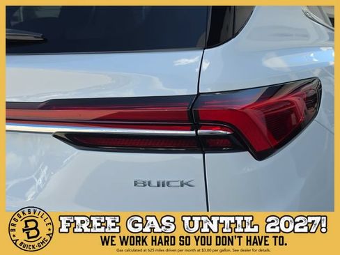 New 2027 Buick Enclave Preferred w/ Power Package FWD image 8