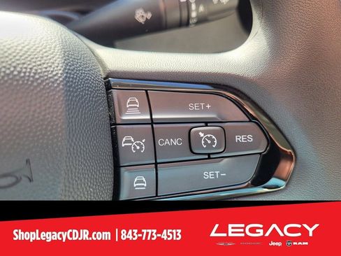 New 2025 RAM ProMaster 2500 w/ Quick Order Package 22G SLT image 18