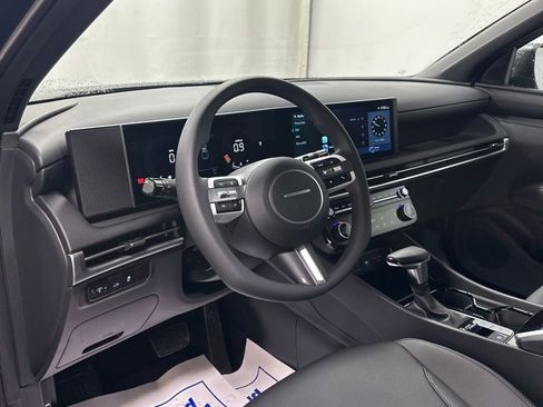 Certified 2025 Hyundai Santa Cruz SEL image 14