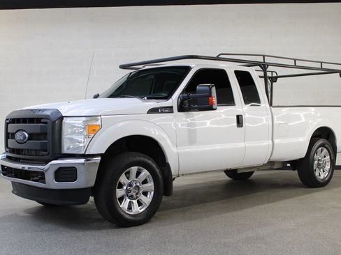 Used 2012 Ford F250 XL w/ PWR Equipment Group image 1
