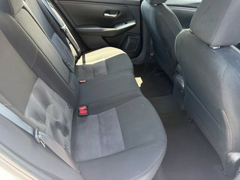 Used 2025 Nissan Sentra SR FWD image 28
