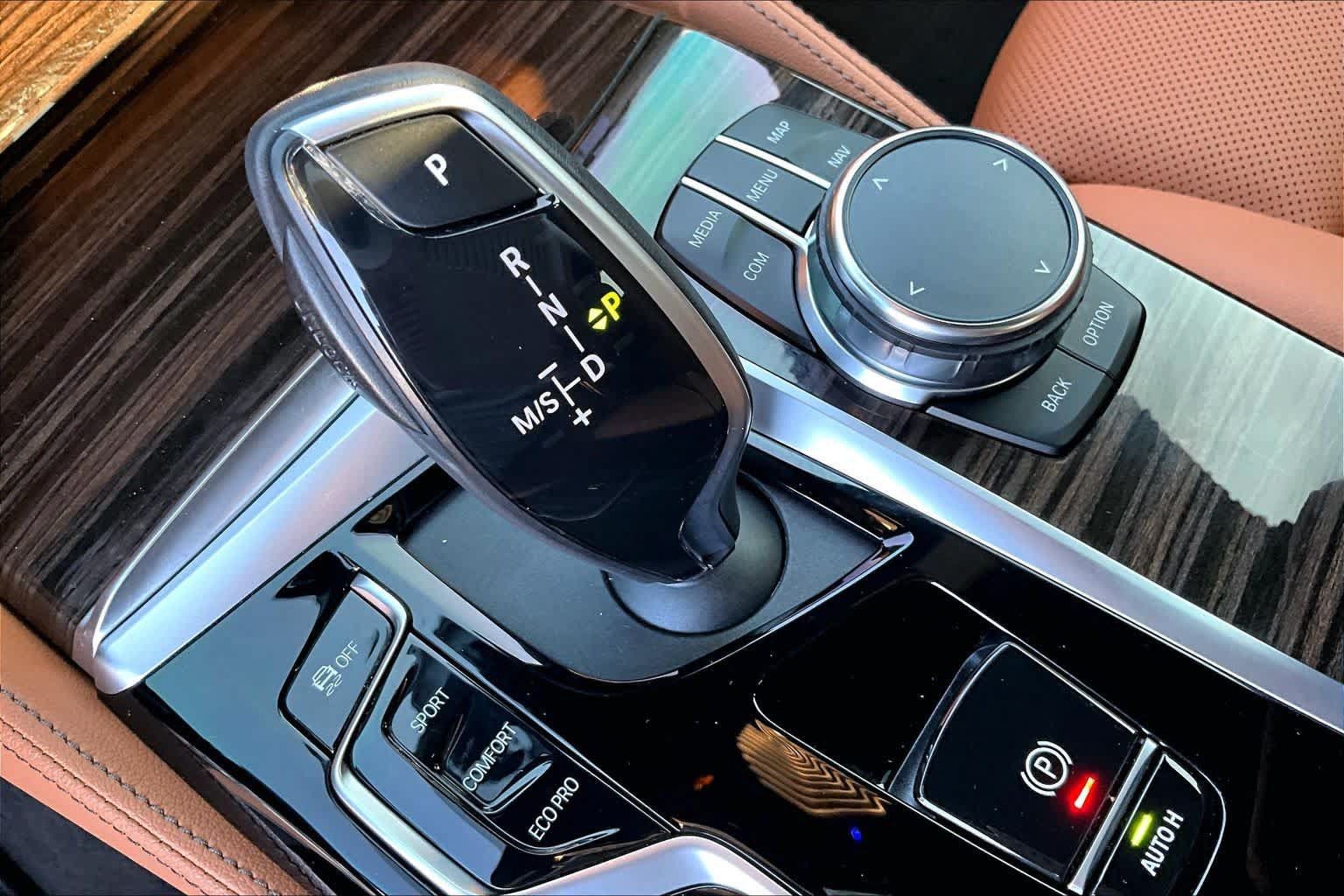 Used 2023 BMW 530i w/ M Sport Package RWD image 17