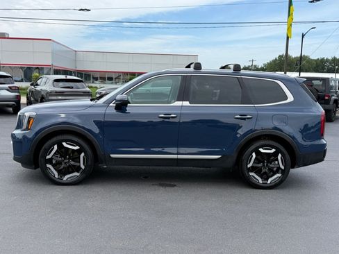 Used 2025 Kia Telluride S AWD/4WD image 5