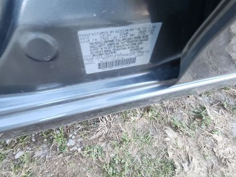 Used 2025 Nissan Versa SV image 10