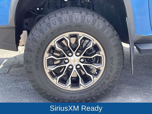 Used 2022 Chevrolet Colorado ZR2 AWD/4WD image 11