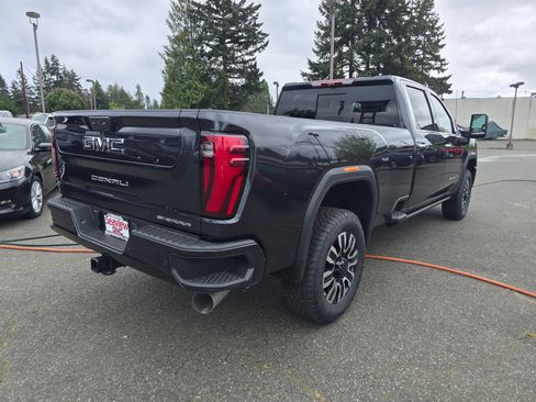 New 2026 GMC Sierra 3500 Denali Ultimate AWD/4WD image 7