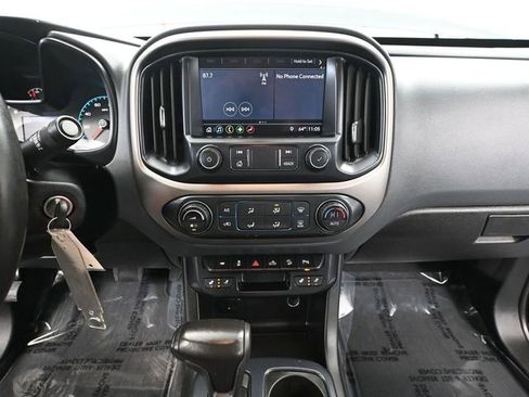 Used 2019 Chevrolet Colorado Z71 image 32