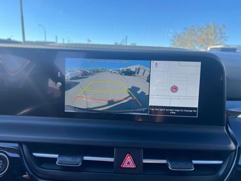 Used 2025 Kia Seltos S image 17