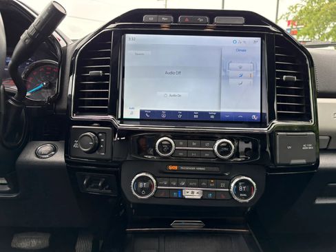 Used 2022 Ford F250 Lariat w/ Black Appearance Package AWD/4WD image 27