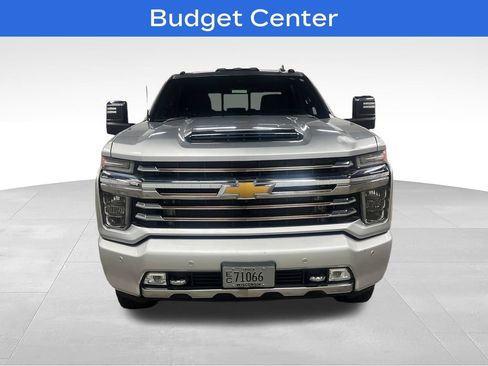 Used 2022 Chevrolet Silverado 3500 High Country w/ LPO, Hitch Package AWD/4WD image 3