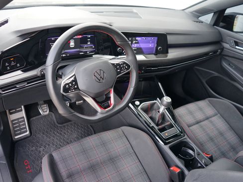 Used 2023 Volkswagen GTI 40th Anniversary Edition image 17