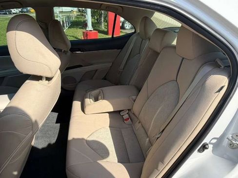 Used 2023 Toyota Camry LE FWD image 10