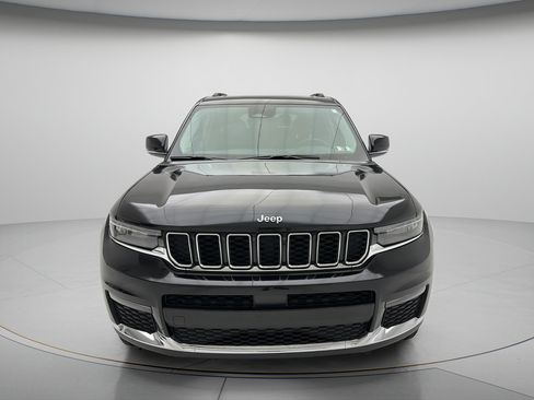 Used 2021 Jeep Grand Cherokee L Limited AWD/4WD image 2