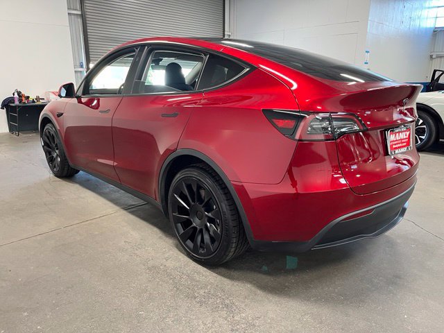 Used 2024 Tesla Model Y Long Range RWD image 5