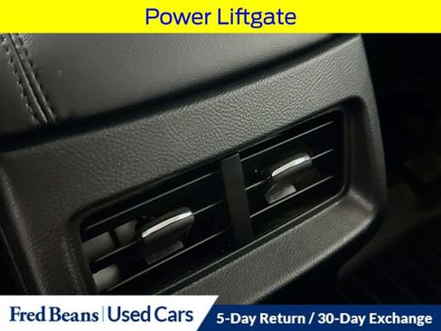 Used 2024 Ford Edge SEL w/ Convenience Package image 30