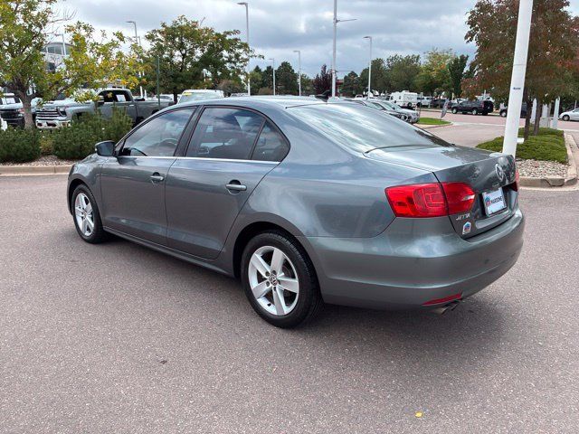 Used 2013 Volkswagen Jetta TDI FWD image 4
