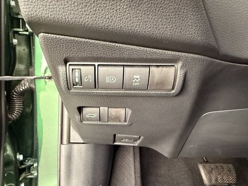 Used 2026 Toyota Corolla Cross XLE w/ Convenience Package AWD/4WD image 22