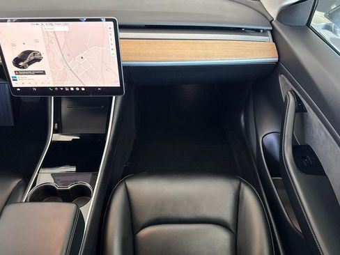 Used 2019 Tesla Model 3 Long Range AWD/4WD image 29