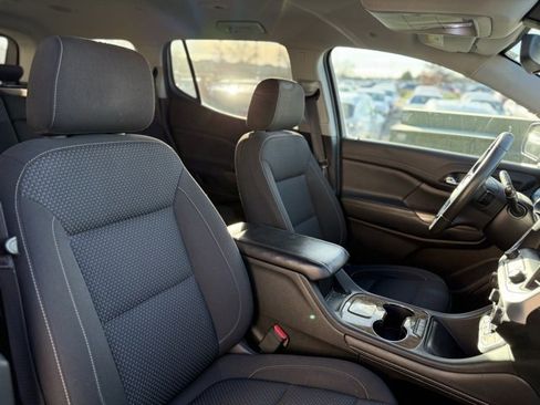 Used 2021 GMC Acadia SLE image 5