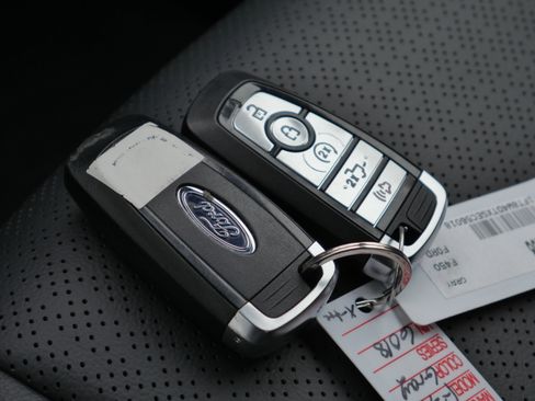 Certified 2025 Ford F450 Lariat image 43