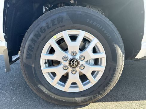 New 2025 Toyota Tacoma SR5 image 10