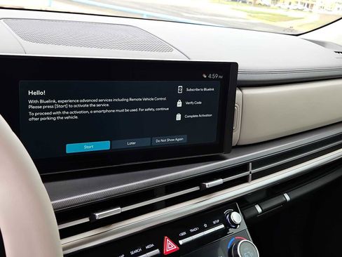 Used 2025 Hyundai Santa Fe SEL image 24