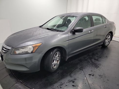 Used 2011 Honda Accord SE image 3