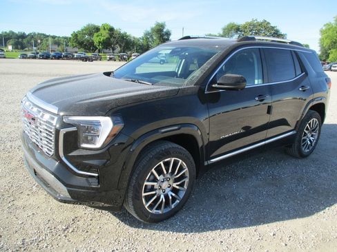 New 2026 GMC Terrain Denali AWD/4WD image 9