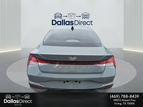 Used 2021 Hyundai Elantra SEL image 3