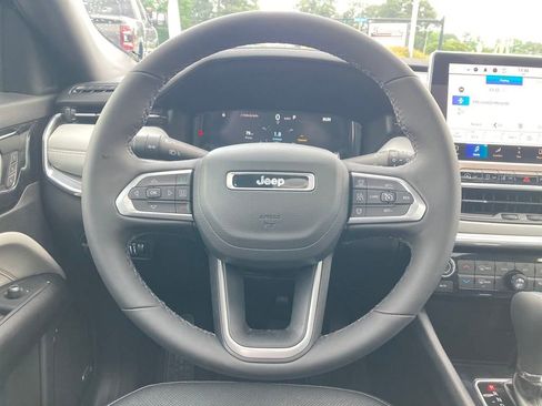 New 2024 Jeep Compass Limited w/ Elite Group AWD/4WD image 15