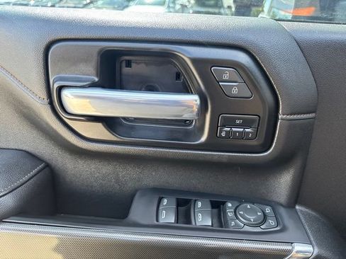 Used 2022 GMC Sierra 2500 AT4 w/ Gooseneck/5TH Wheel Package AWD/4WD image 16
