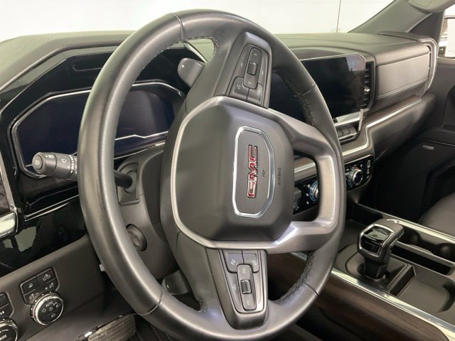 Used 2024 GMC Sierra 1500 SLT w/ SLT Premium Plus Package AWD/4WD image 23