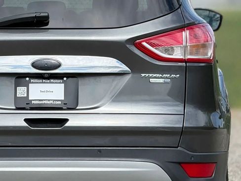 Used 2015 Ford Escape Titanium image 14