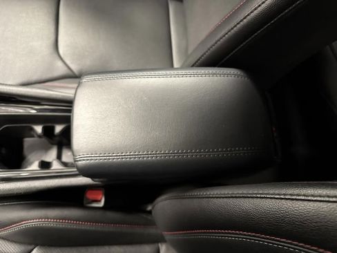 Used 2024 Jeep Compass Trailhawk w/ Trailhawk Elite Group image 21