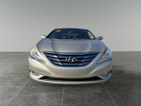 Used 2012 Hyundai Sonata Limited w/ Navigation Pkg FWD image 11