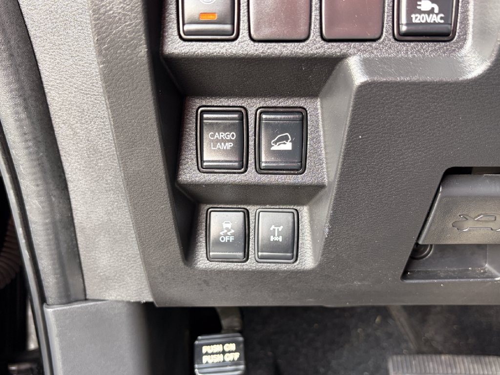Used 2023 Nissan Frontier PRO-4X w/ Pro Convenience Package AWD/4WD image 33