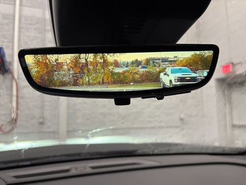 New 2026 Chevrolet Traverse LT w/ Midnight/Sport Edition image 36