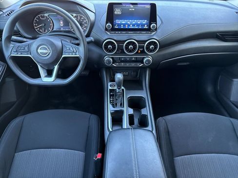 Used 2024 Nissan Sentra SV FWD image 12