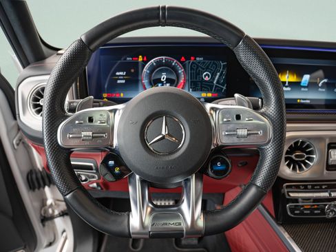 Used 2022 Mercedes-Benz G 63 AMG 4MATIC image 11