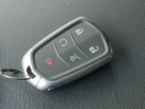 Used 2021 Cadillac XT6 Premium Luxury image 28