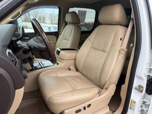 Used 2013 GMC Sierra 2500 Denali w/ Suspension Package, Off-Road image 24