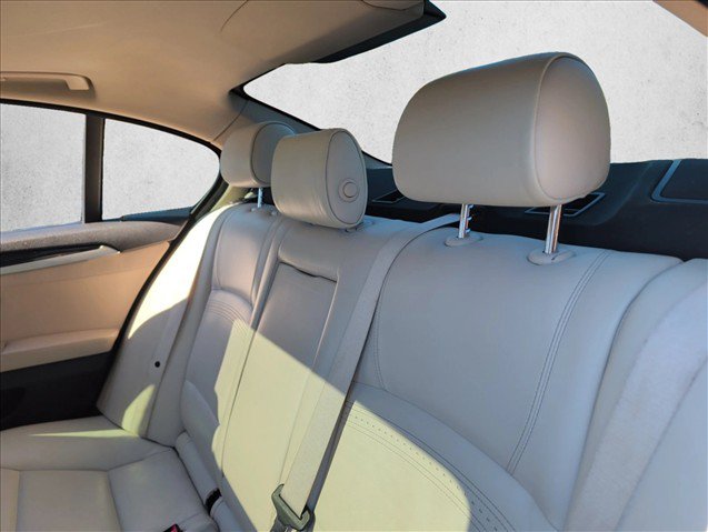 Used 2016 BMW 535i Sedan RWD image 18