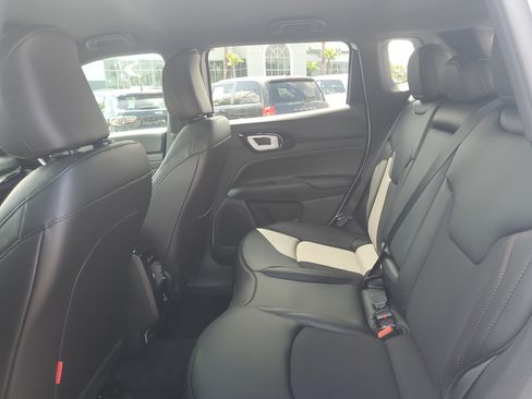 New 2026 Jeep Compass Trailhawk AWD/4WD image 10