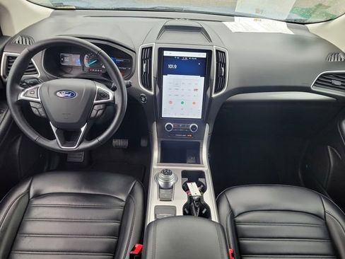 Used 2024 Ford Edge SEL image 13