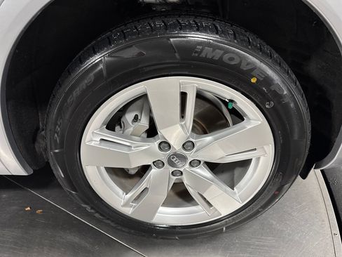 Used 2018 Audi Q5 2.0T Premium AWD/4WD image 14
